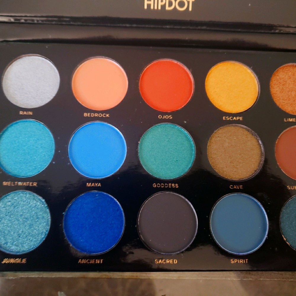 Hipdot center pallette!